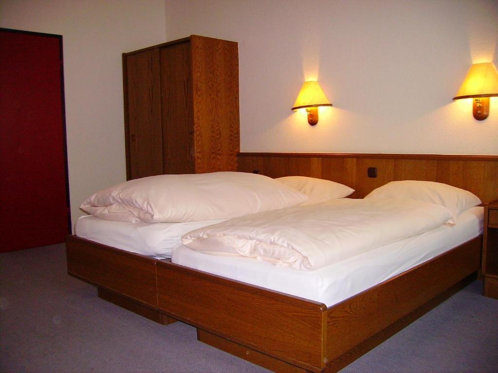 Hotel An Der Hauptallee Bad Pyrmont Rom bilde